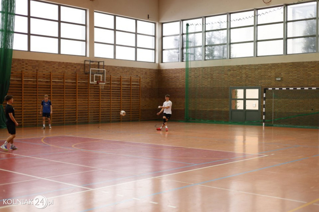 Zimowy Turniej Halowej Piłki Nożnej