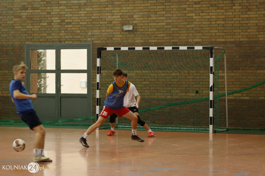 Zimowy Turniej Halowej Piłki Nożnej