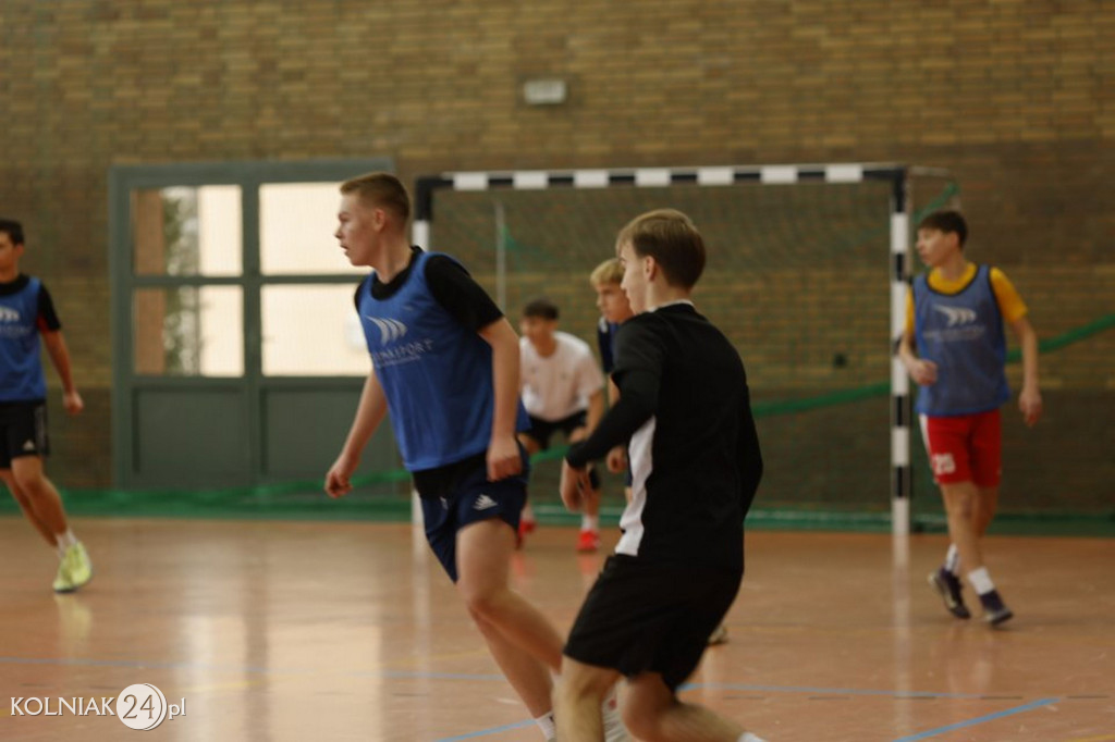 Zimowy Turniej Halowej Piłki Nożnej