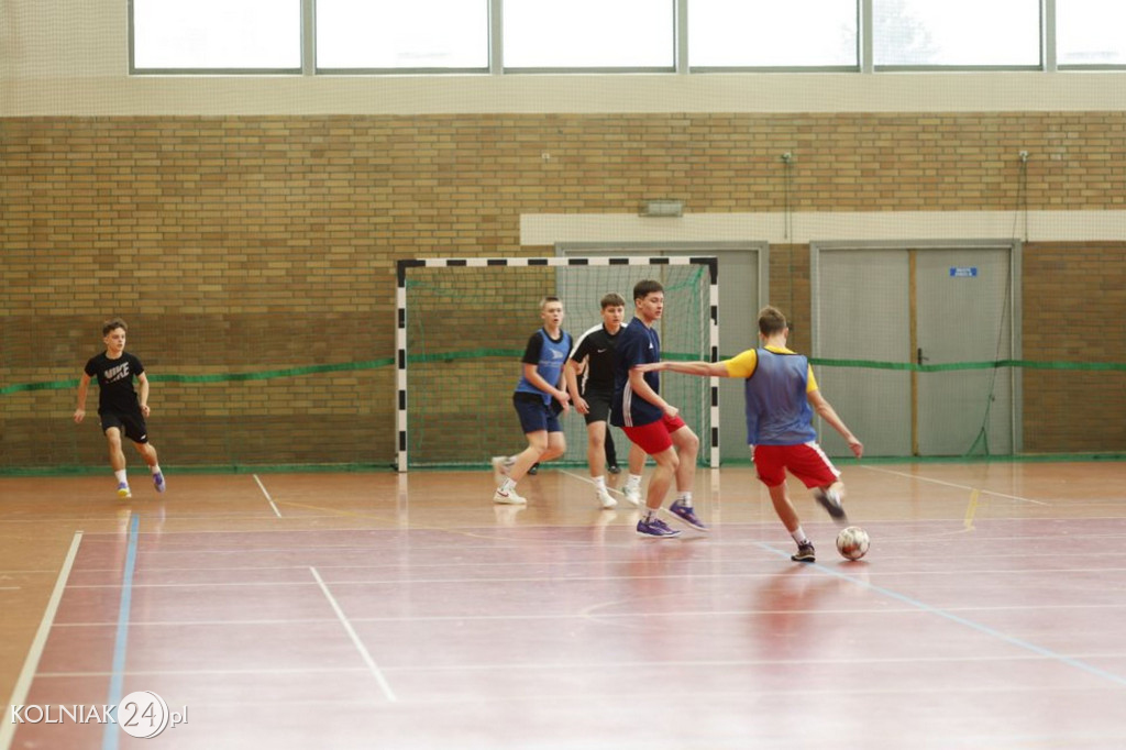 Zimowy Turniej Halowej Piłki Nożnej