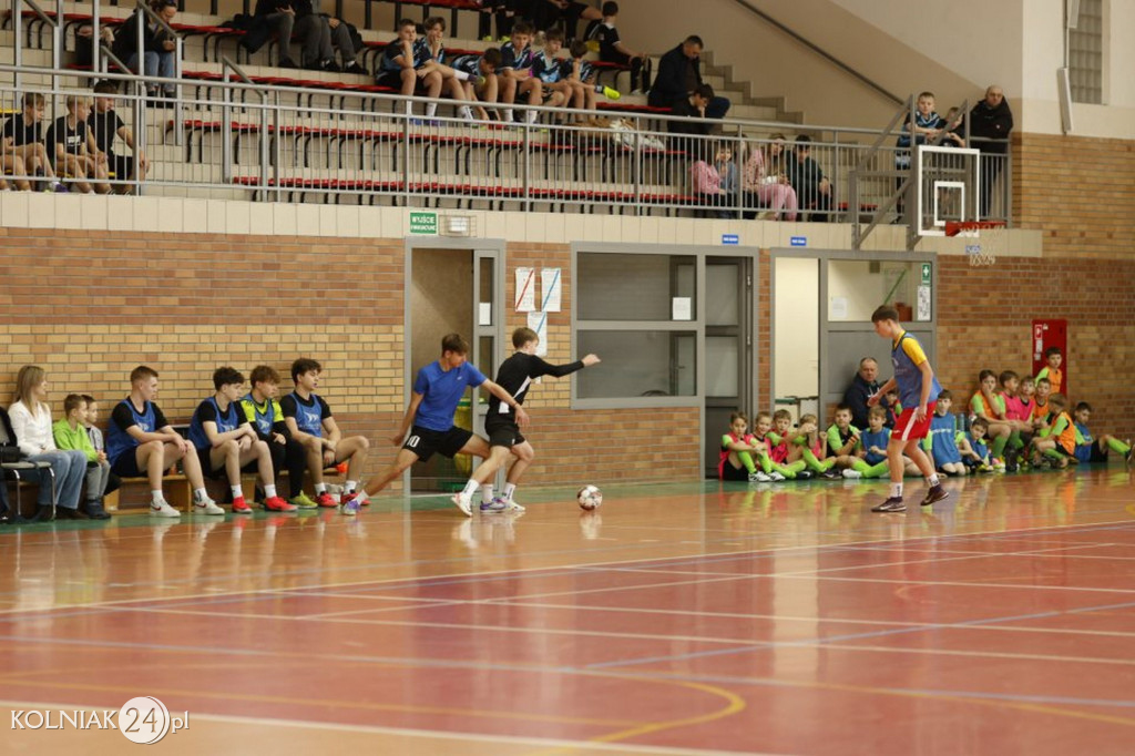 Zimowy Turniej Halowej Piłki Nożnej