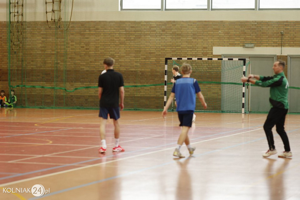 Zimowy Turniej Halowej Piłki Nożnej