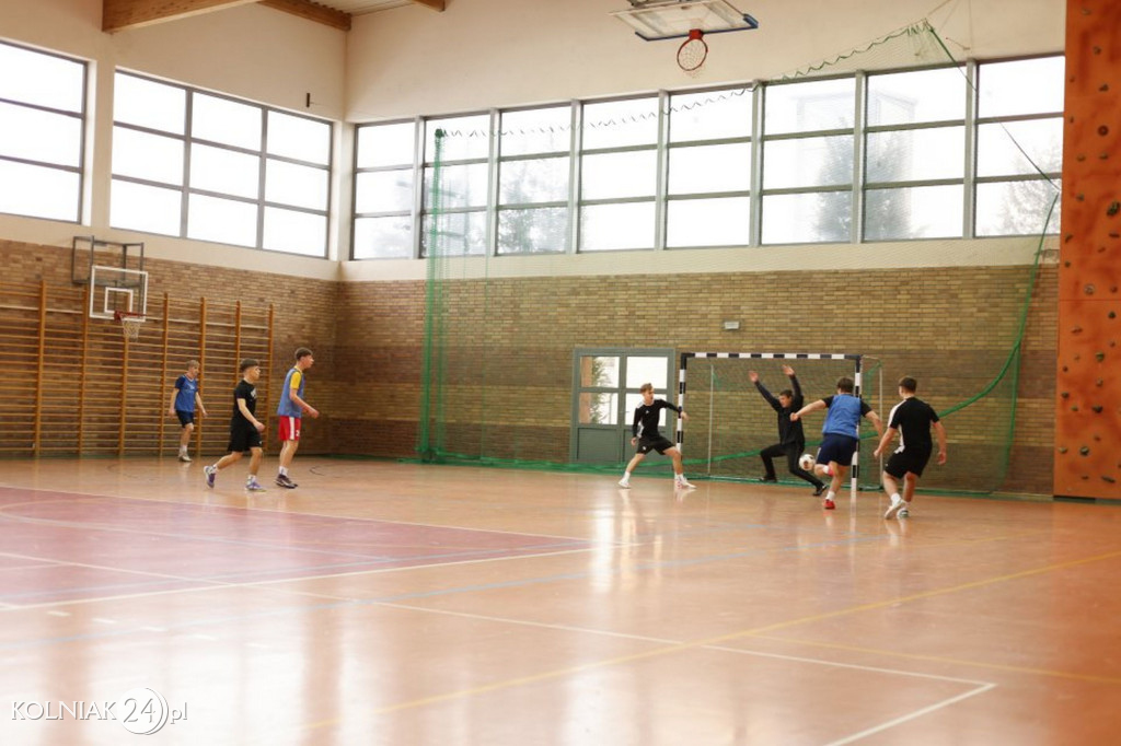 Zimowy Turniej Halowej Piłki Nożnej