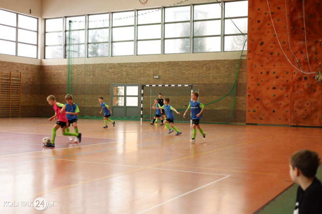 Zimowy Turniej Halowej Piłki Nożnej