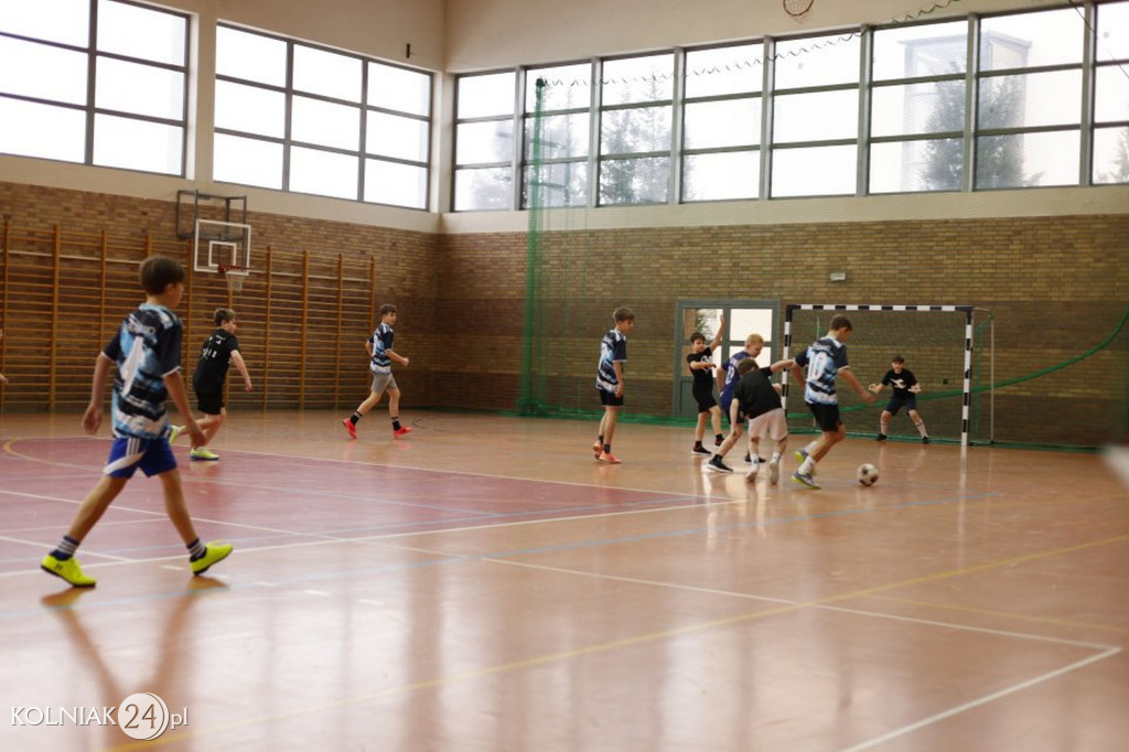 Zimowy Turniej Halowej Piłki Nożnej