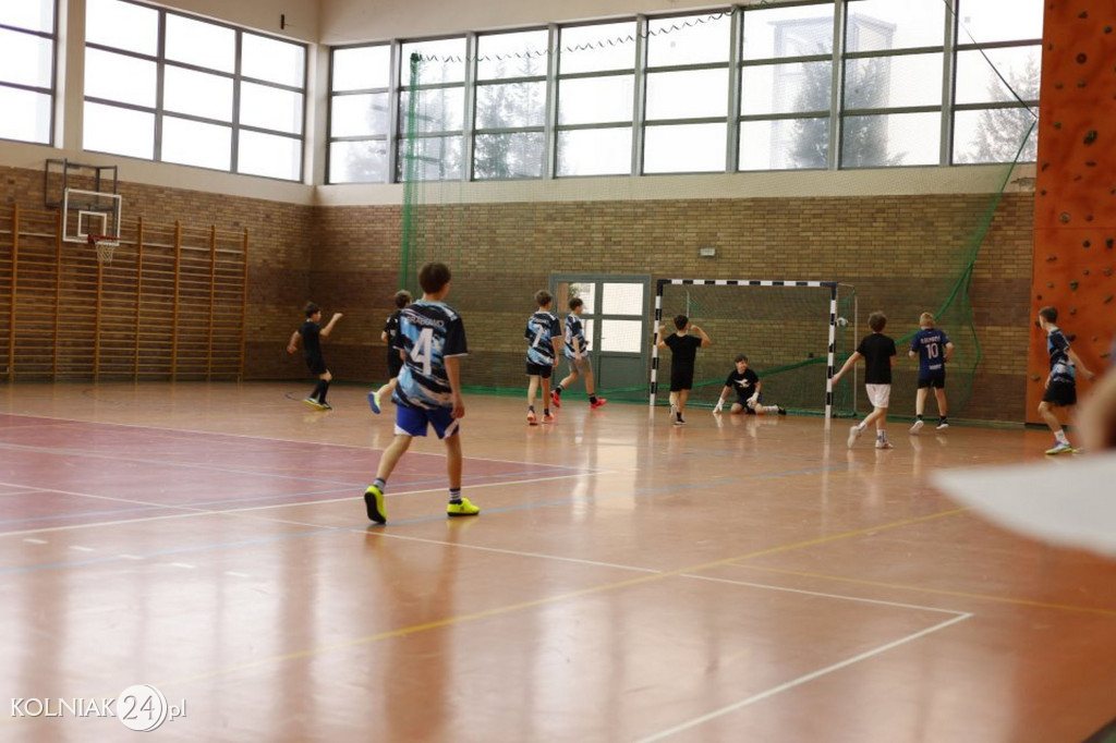 Zimowy Turniej Halowej Piłki Nożnej