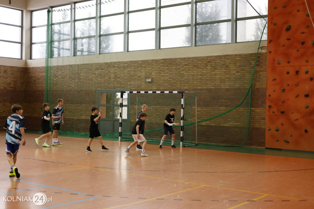 Zimowy Turniej Halowej Piłki Nożnej