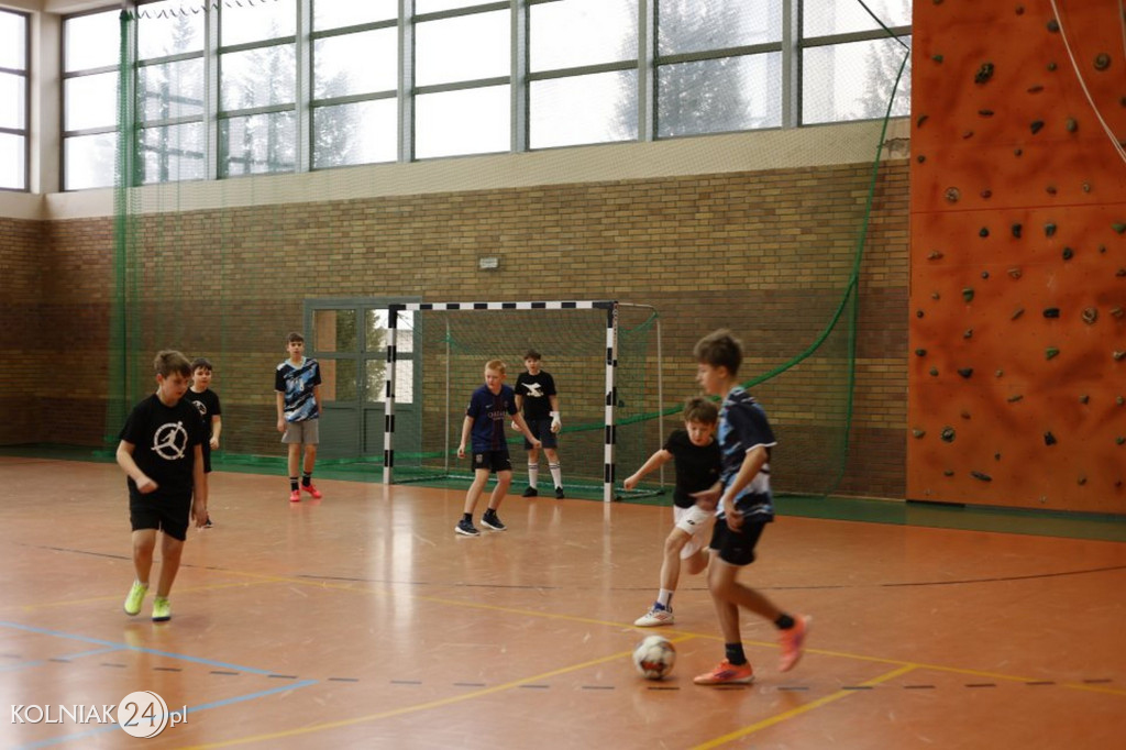 Zimowy Turniej Halowej Piłki Nożnej