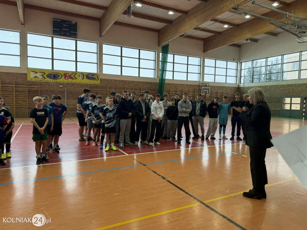 Zimowy Turniej Halowej Piłki Nożnej