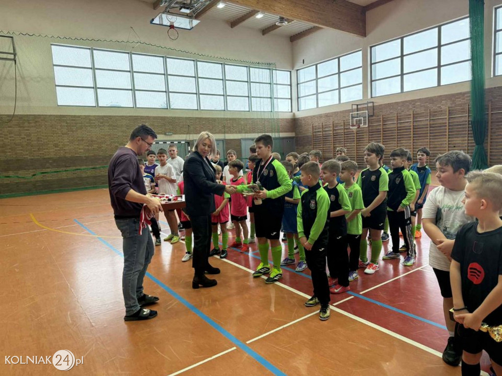 Zimowy Turniej Halowej Piłki Nożnej