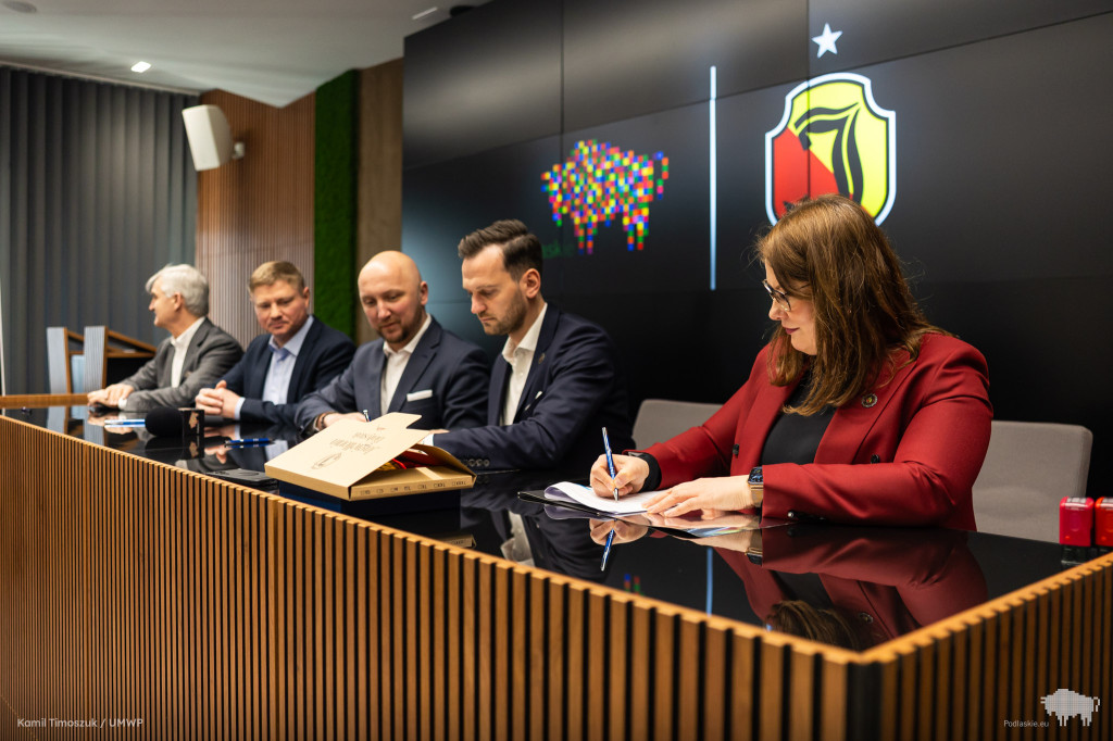 2 mln zł wsparcia dla Jagiellonii Białystok i Ślepska Malow Suwałki