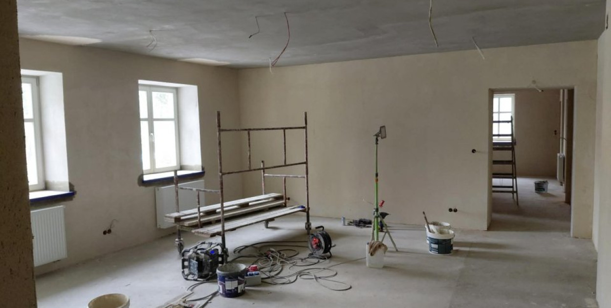 Remont zabytkowego Dworku w Grabowie