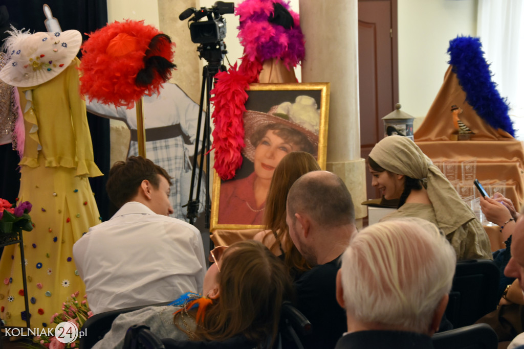 „Radość spod kapelusza”