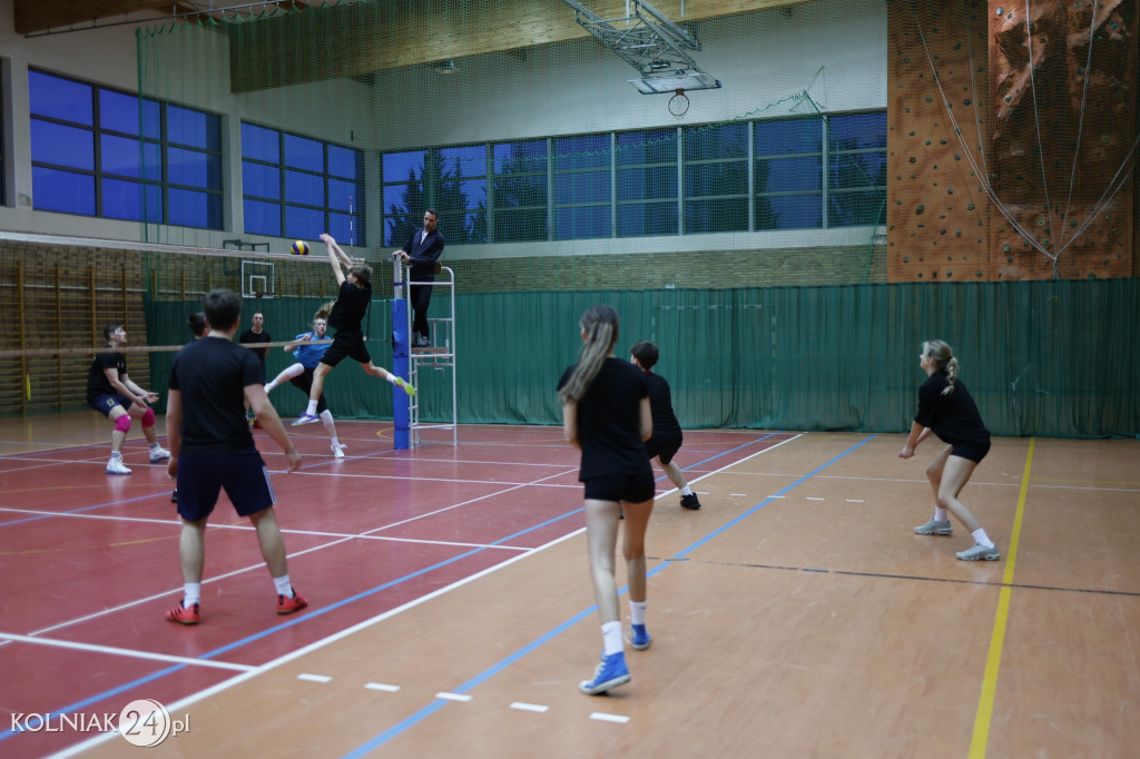 Zakończenie Turnieju Piłki Siatkowej Drużyn Mieszanych