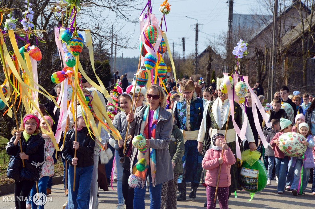 Pisankowy korowód w Grabowie