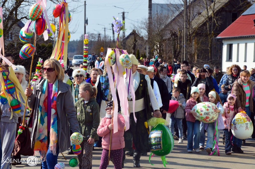Pisankowy korowód w Grabowie