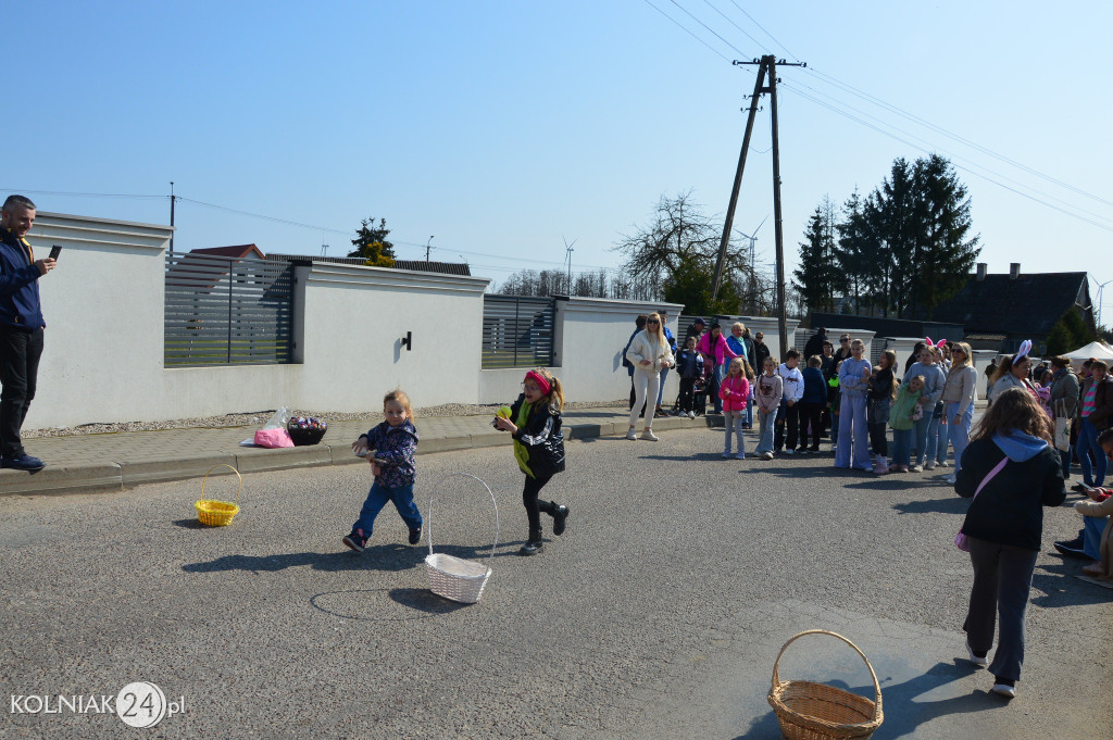 Pisankowy korowód w Grabowie