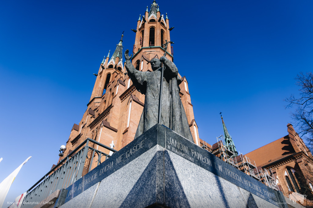 Podlaskie pamięta o Janie Pawle II. 21. rocznica śmierci papieża