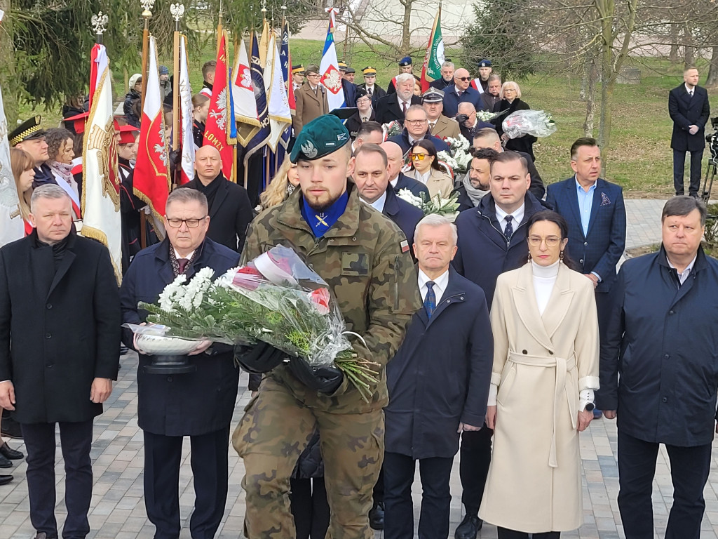 Uczczono pamięć ofiar katastrofy smoleńskiej