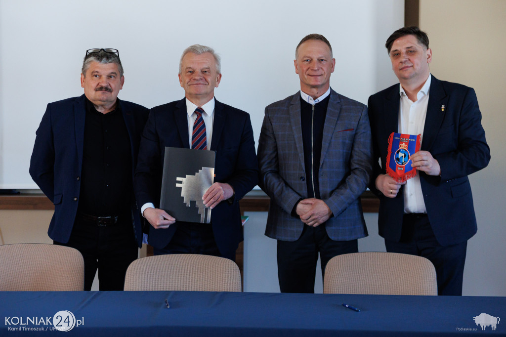 Niemal 400 tys. zł dla klubów sportowych