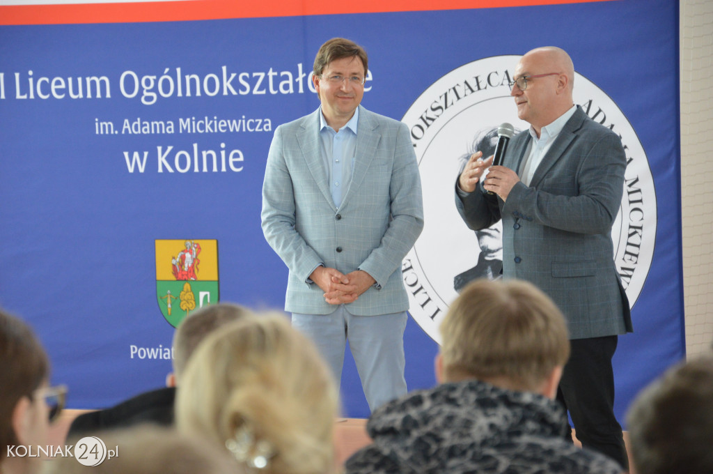 Spotkanie z absolwentem i Dni Otwarte w Ogólniaku