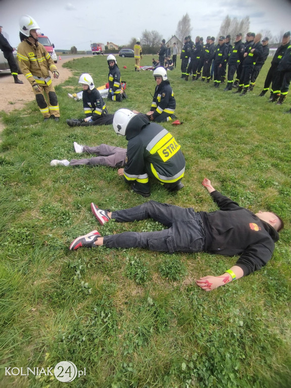 Wiosenne ćwiczenia jednostek OSP w Czerwonem