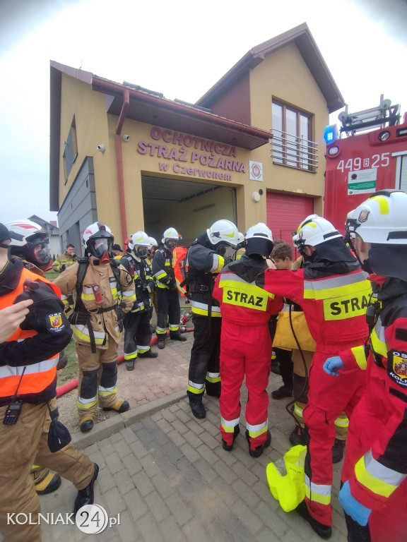 Wiosenne ćwiczenia jednostek OSP w Czerwonem