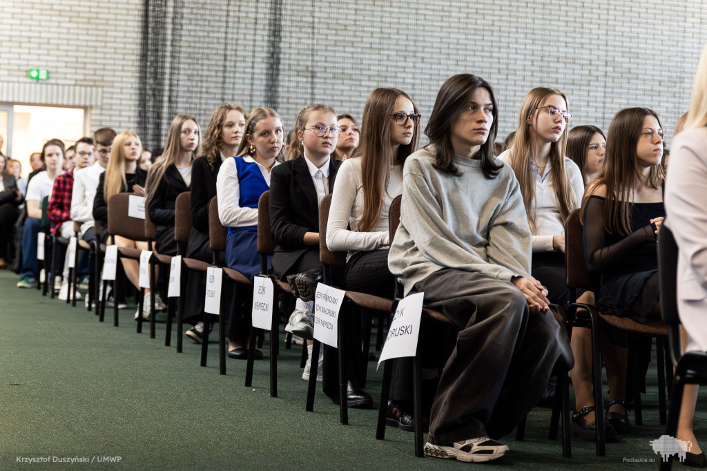 Młodzi mistrzowie nauki – podsumowanie konkursów przedmiotowych w Podlaskiem