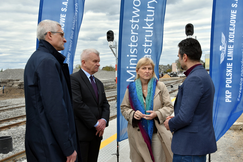 Kolej do Łomży się nie spóźni