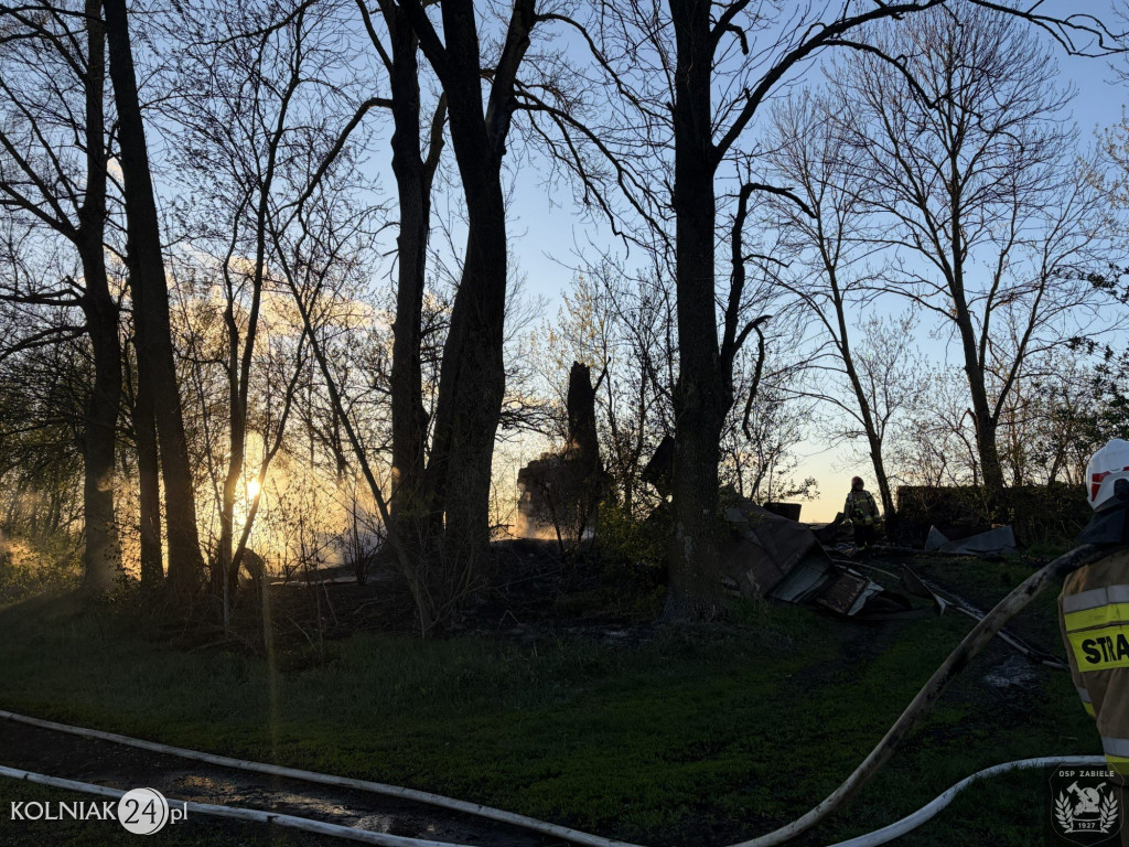 Pożar drewnianego domu