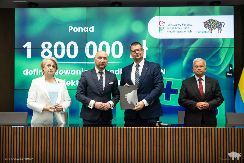 Samorządy bez barier. Ponad 1,8 mln zł z PFRON na dostępne szkoły, przedszkola i placówki opiekuńcze