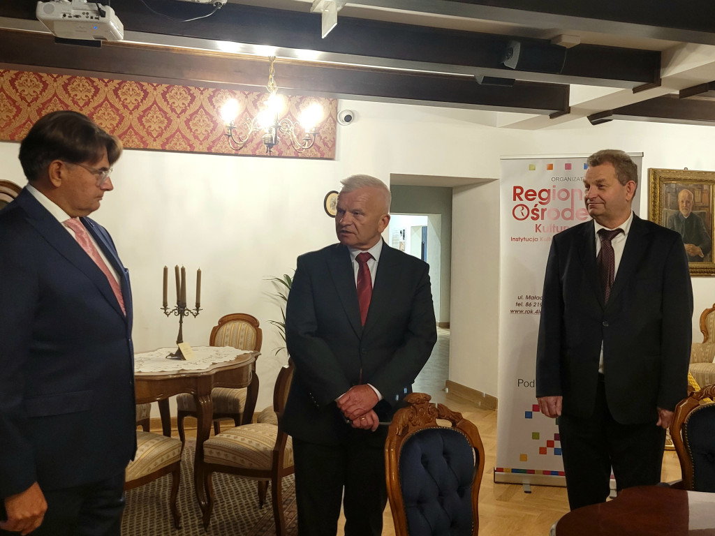Zbliża się uczta dla wielbicieli folkloru i melomanów