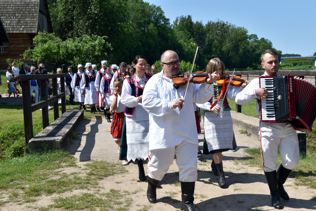 Zbliża się uczta dla wielbicieli folkloru i melomanów