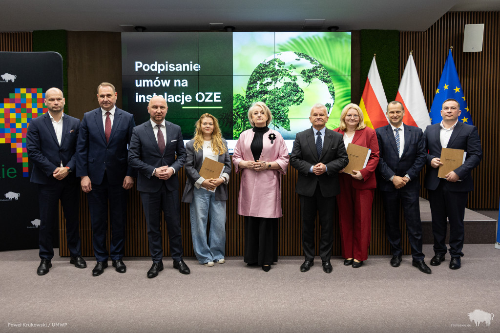 Podlaskie inwestuje w zieloną energię. Ponad 5,3 mln zł z funduszy europejskich wsparcia na OZE