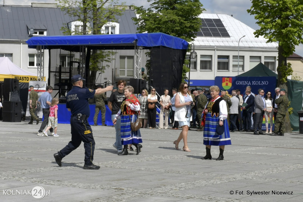 Piknik wojskowy w obiektywie S. Nicewicza