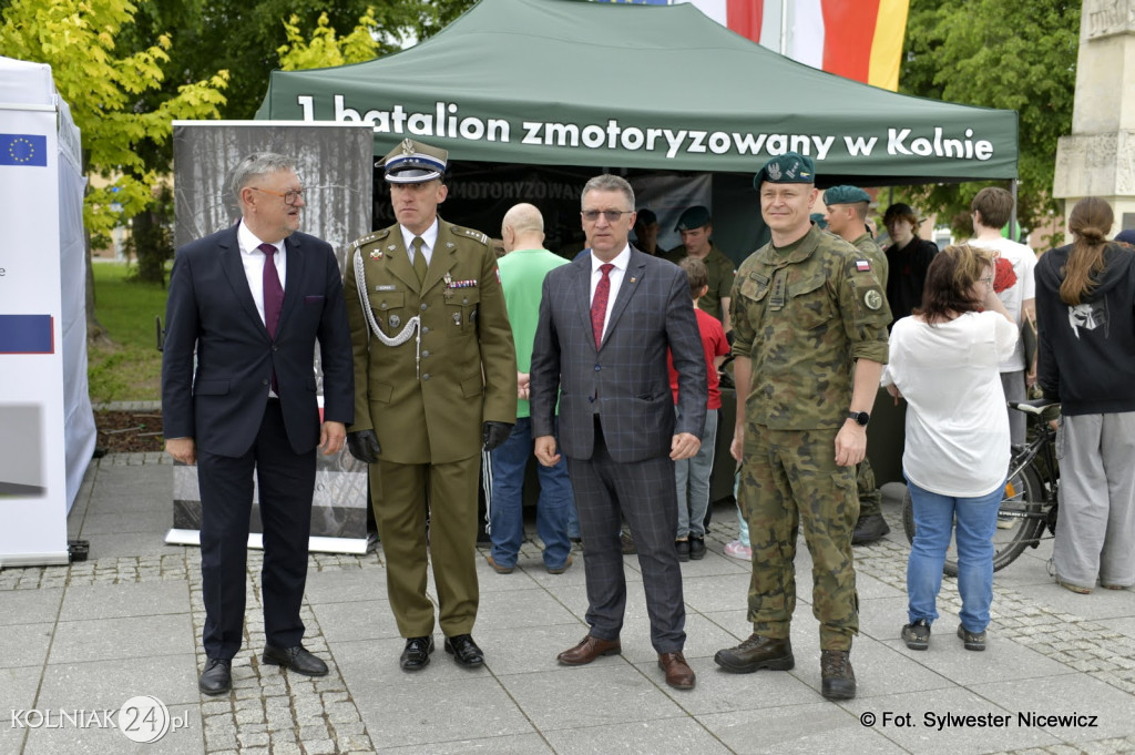 Piknik wojskowy w obiektywie S. Nicewicza