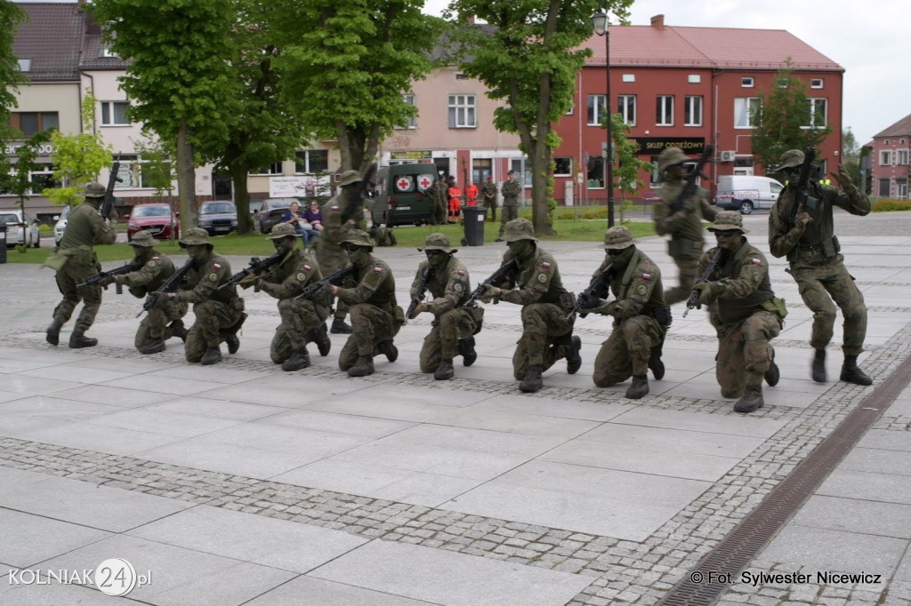 Piknik wojskowy w obiektywie S. Nicewicza