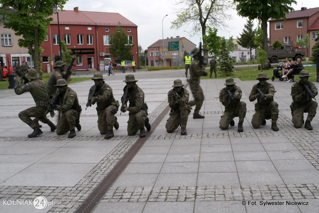 Piknik wojskowy w obiektywie S. Nicewicza