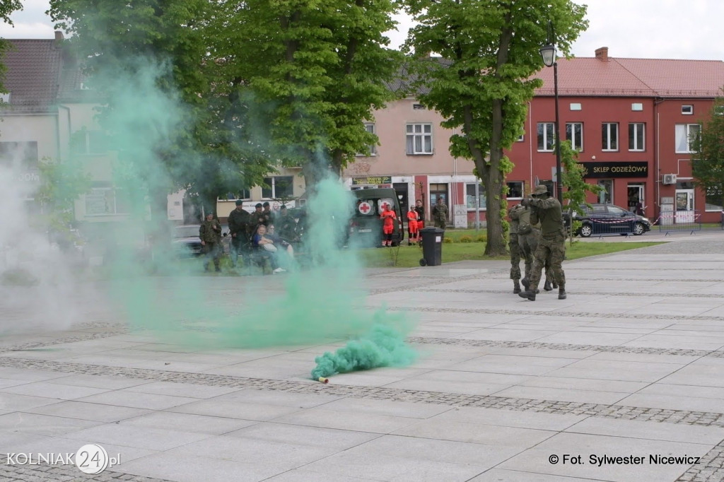 Piknik wojskowy w obiektywie S. Nicewicza