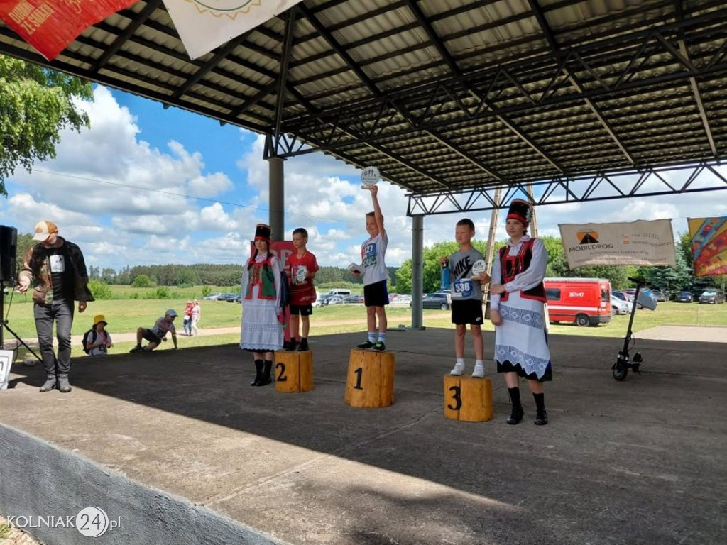 GKS Grabowo na Kurpiowskim Pśejåku w Nowogrodzie