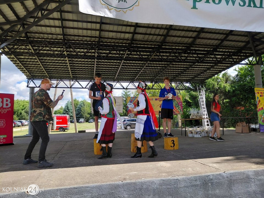 GKS Grabowo na Kurpiowskim Pśejåku w Nowogrodzie