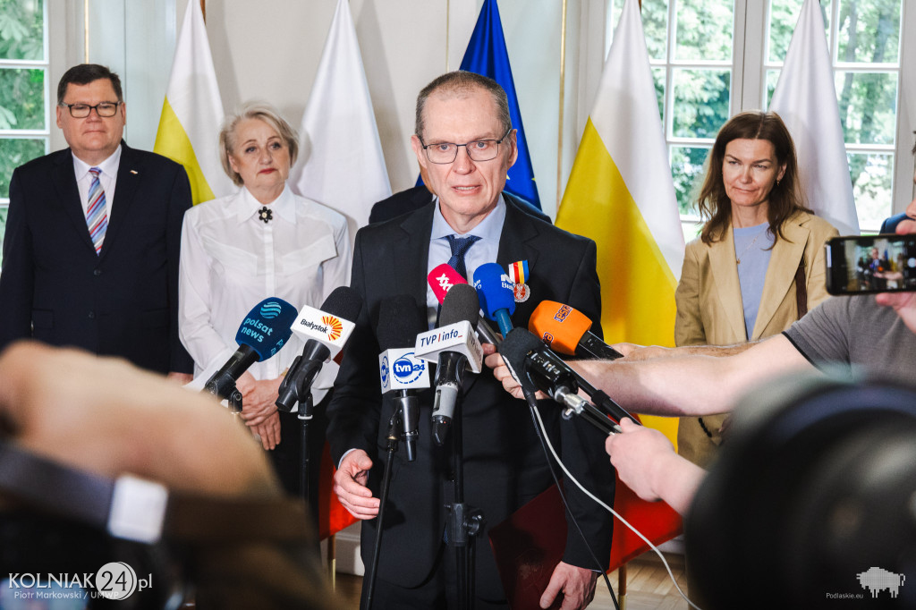 Odznaka Honorowa Województwa Podlaskiego dla Andrzeja Poczobuta