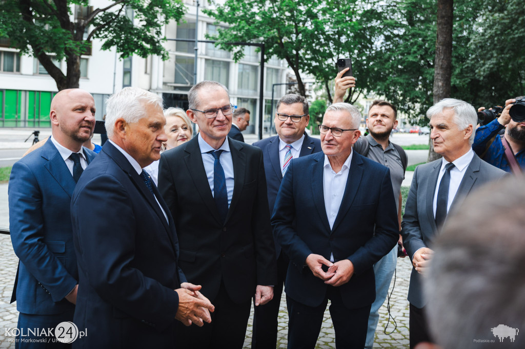 Odznaka Honorowa Województwa Podlaskiego dla Andrzeja Poczobuta