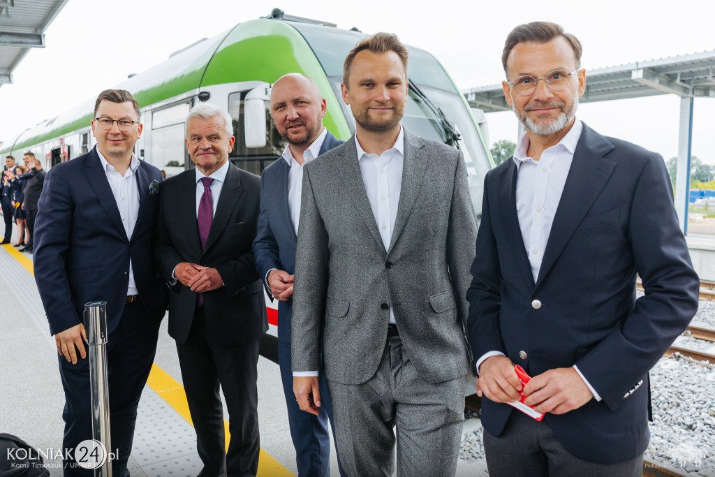 Po 33 latach pociągi wróciły do Łomży