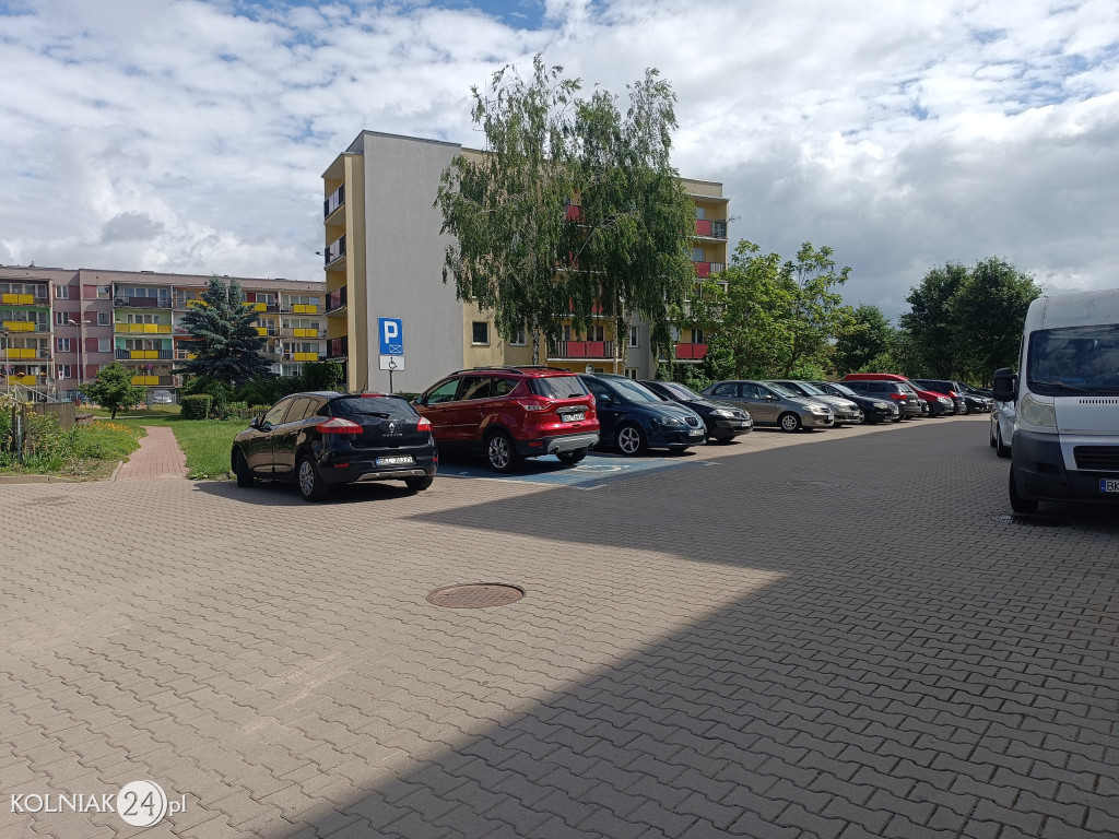 Parking na kolneńskim osiedlu