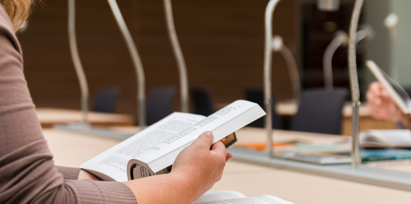 Dlaczego warto iść na studia podyplomowe?