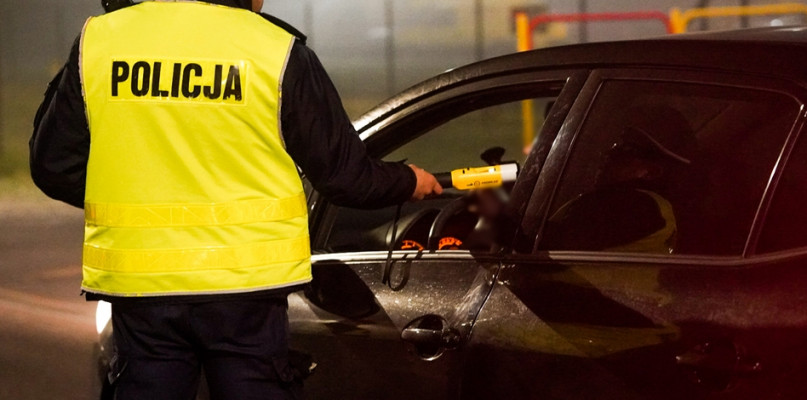 Mężczyźni będą musieli zapłacić 5 tysięcy złotych grzywny, którą nałożył na nich i