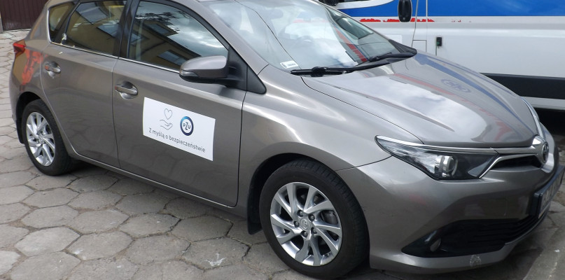 Do floty szpitala dołączyła Toyota Auris. Samochód posłuży do przewożenia próbek C