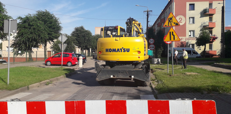 Drogowcy proszą właścicieli aut, aby zabrali swoje samochody z rejonu budowy 