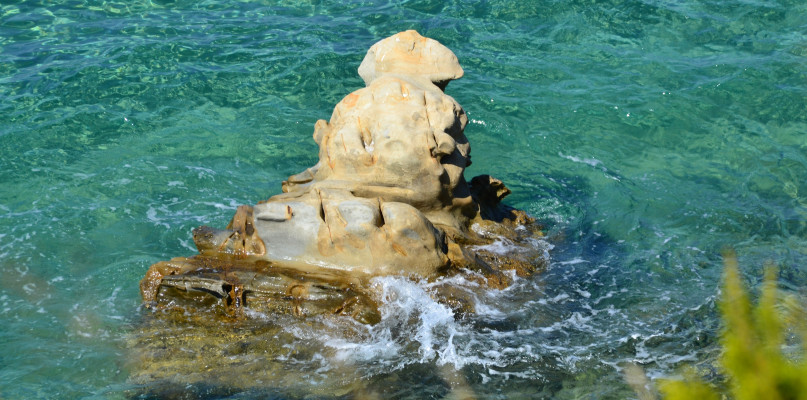 Fot. Sylwia Konopka - "Formy skalne, Baska Voda w Chorwacji"